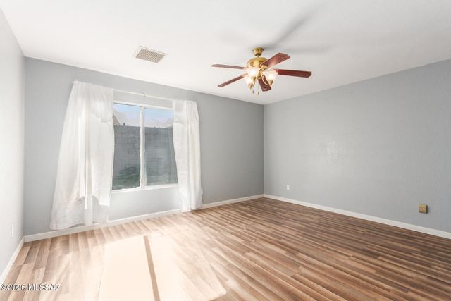 1859 Bel Aire Court, Tucson, AZ 85705