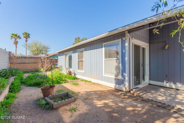 1859 Bel Aire Court, Tucson, AZ 85705