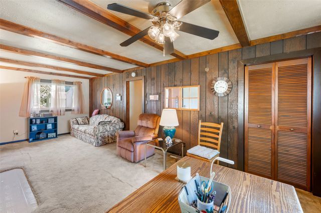 2021 E 22nd Street, Des Moines, IA 50317