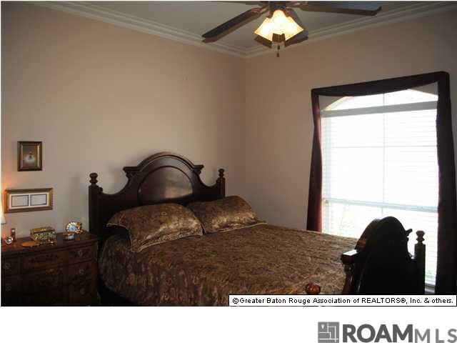 2200 Southwind Dr, Zachary, LA 70791