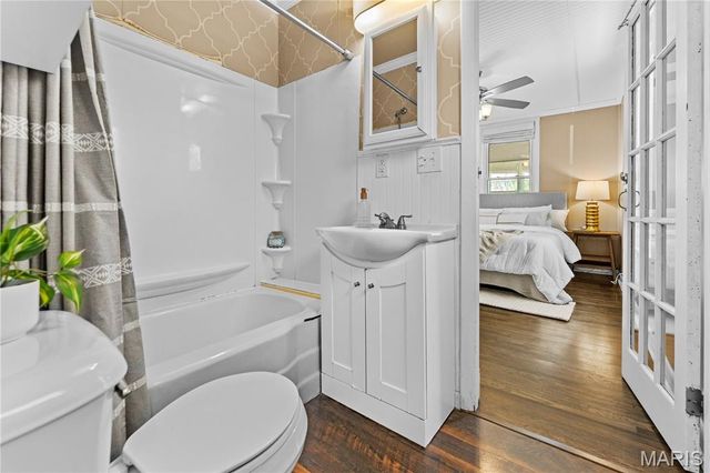 3712 Cambridge Avenue, Maplewood, MO 63143