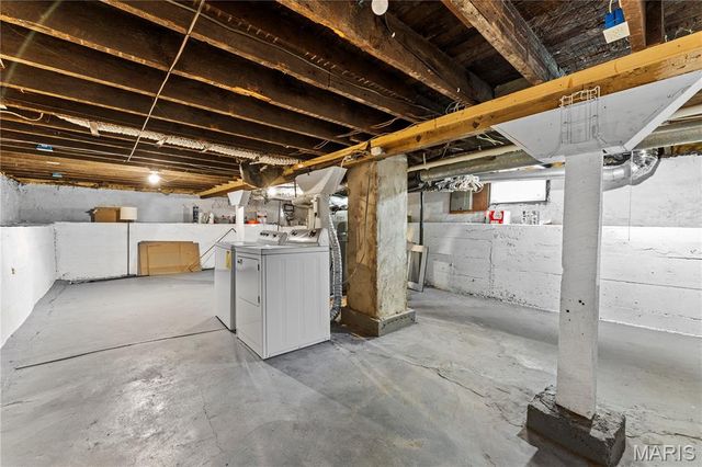 3712 Cambridge Avenue, Maplewood, MO 63143