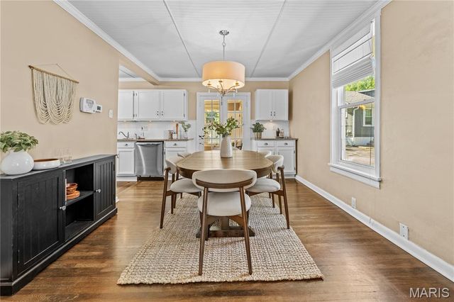 3712 Cambridge Avenue, Maplewood, MO 63143