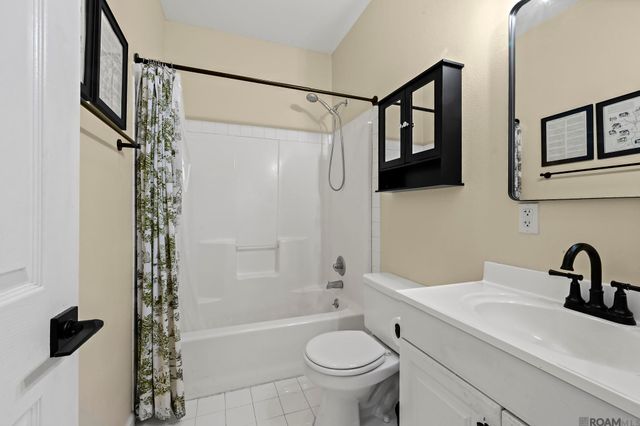 10006 Trails End Rd, St Francisville, LA 70775