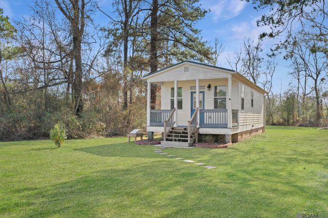 10006 Trails End Rd, St Francisville, LA 70775