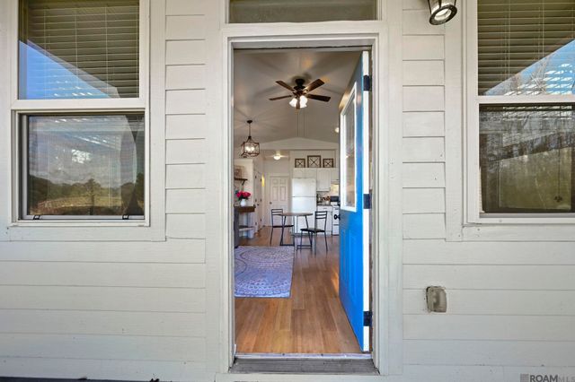 10006 Trails End Rd, St Francisville, LA 70775