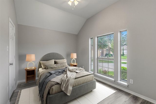 11902 Jansells Crossing Drive, Houston, TX 77065