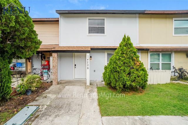 14206 VILLAGE TERRACE DRIVE, Tampa, FL 33624