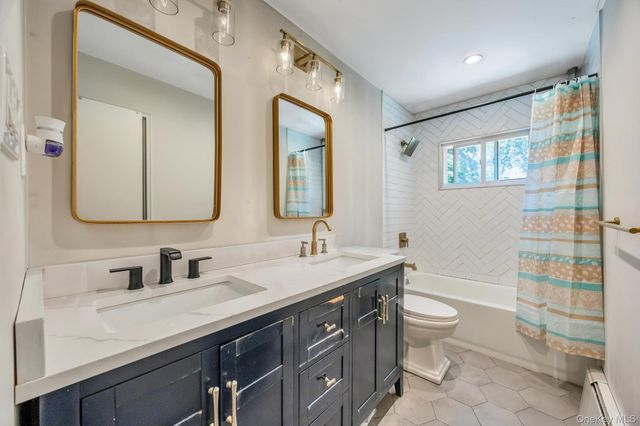99 Burr Road, East Northport, NY 11731