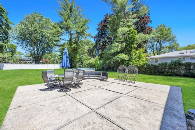 99 Burr Road, East Northport, NY 11731
