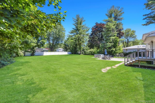 99 Burr Road, East Northport, NY 11731