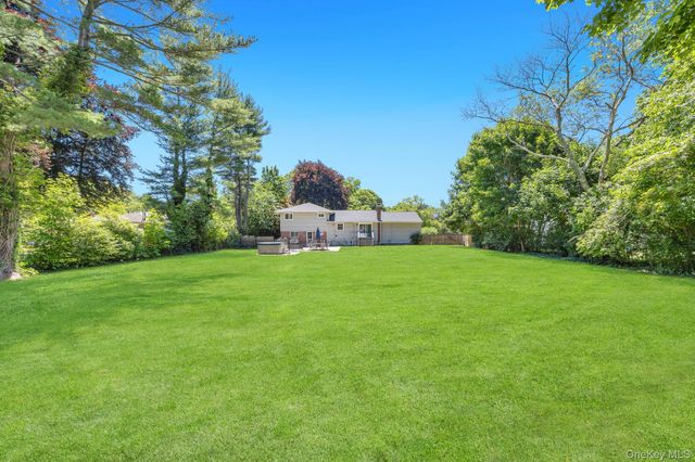 99 Burr Road, East Northport, NY 11731