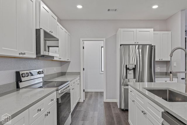 2202 N 29th Street N, Paragould, AR 72450