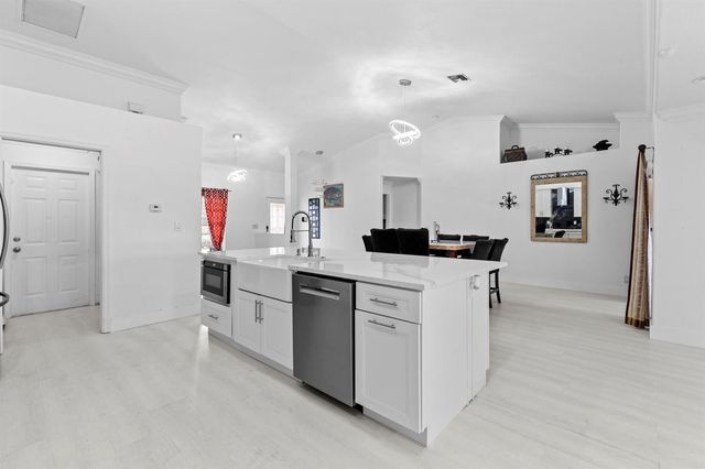 1855 SW Fears Avenue, Port St. Lucie, FL 34953