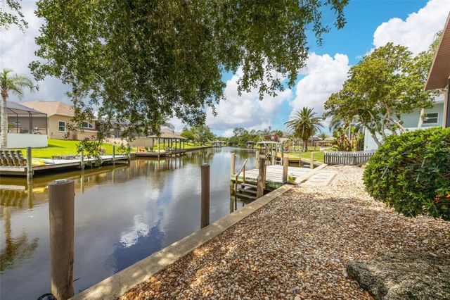 85 COLECHESTER LANE, Palm Coast, FL 32137