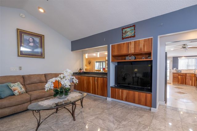 85 COLECHESTER LANE, Palm Coast, FL 32137