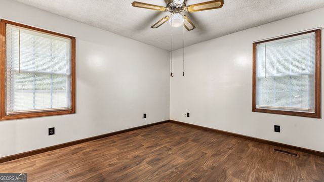 163 Portland Circle, Aragon, GA 30104