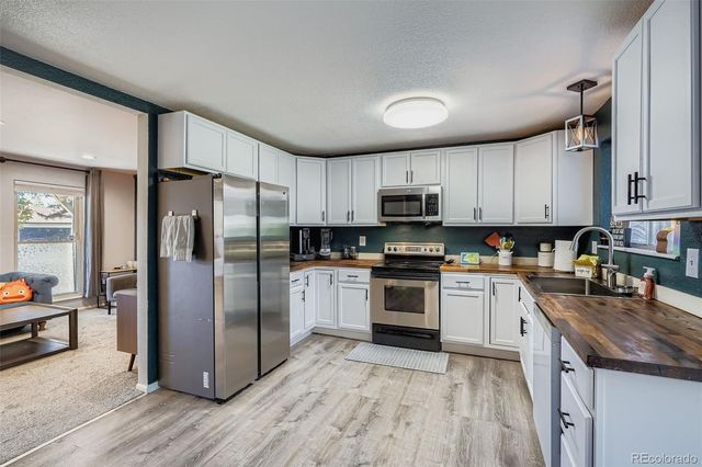 3132 W 10th Avenue Place, Broomfield, CO 80020