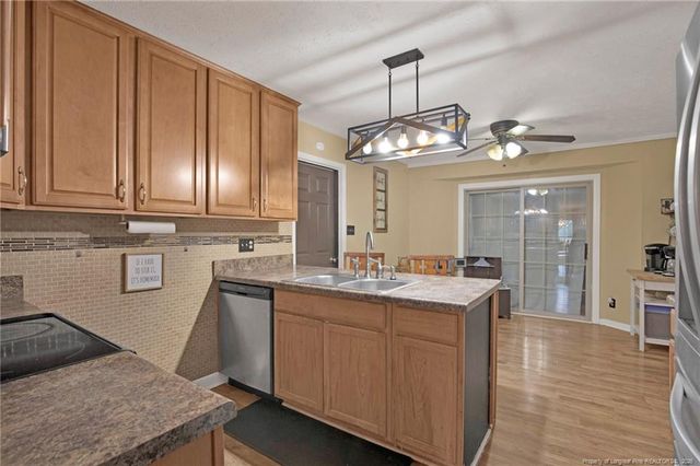 6863 Beaverstone Drive, Fayetteville, NC 28314