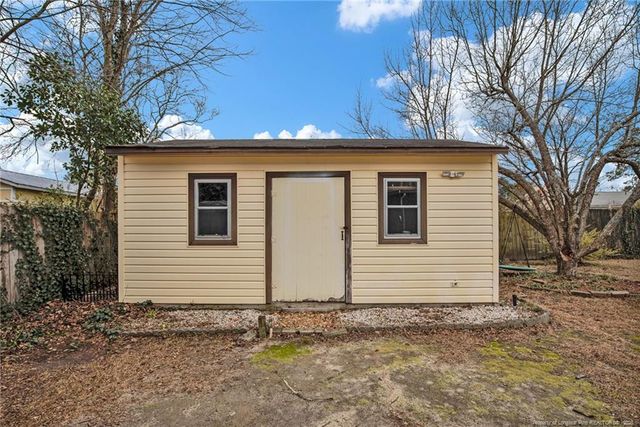 6863 Beaverstone Drive, Fayetteville, NC 28314