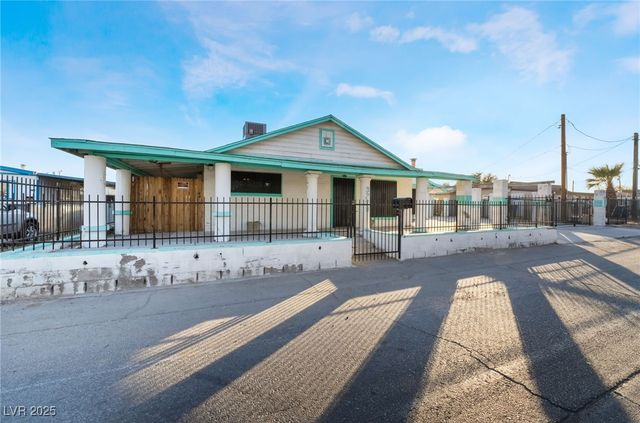 3759 Glen Avenue, Las Vegas, NV 89121