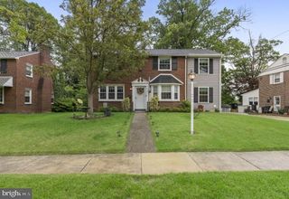 9 RODMOR RD, Havertown, PA 19083