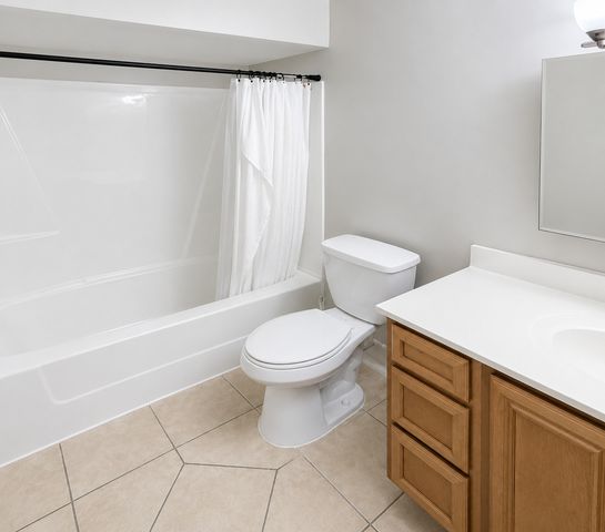 10326 S MAYFIELD Avenue 2E, Oak Lawn, IL 60453