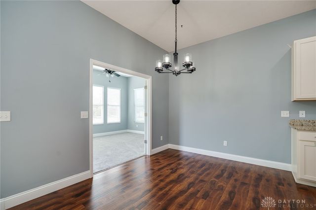 10162 Chedworth Drive, Dayton, OH 45458