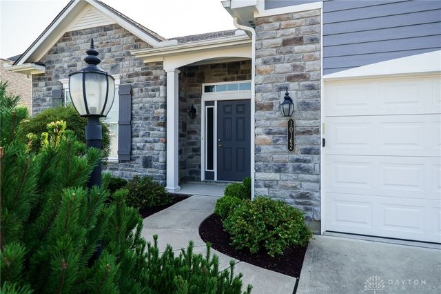 10162 Chedworth Drive, Dayton, OH 45458