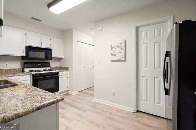 6057 Coventry Circle, Alpharetta, GA 30004