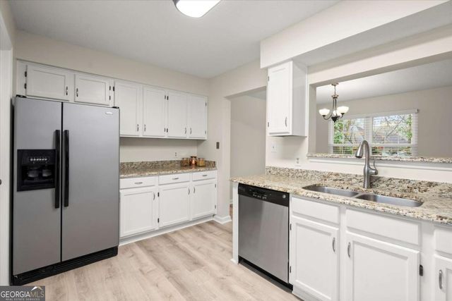 6057 Coventry Circle, Alpharetta, GA 30004