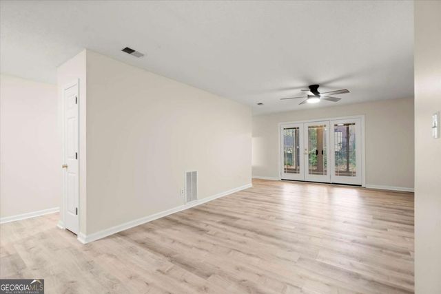 6057 Coventry Circle, Alpharetta, GA 30004