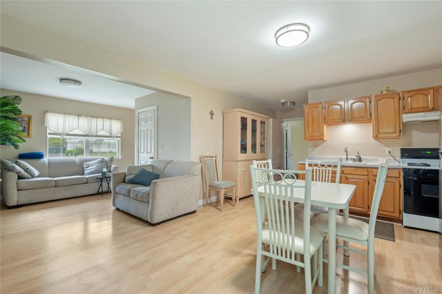 120 Pheasant Circle, Brentwood, NY 11717