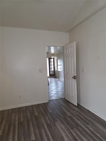 1800 22ND AVENUE S, St Petersburg, FL 33712