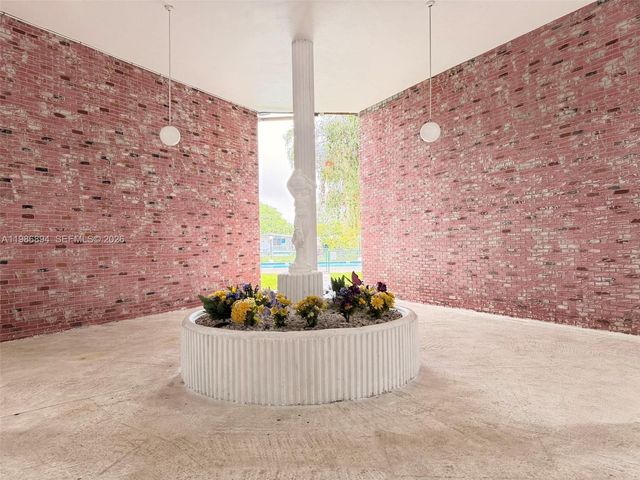 6503 Winfield Blvd 111-D, Margate, FL 33063