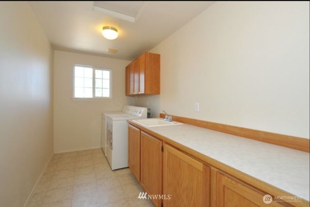 12717 SE 301st Street, Auburn, WA 98092