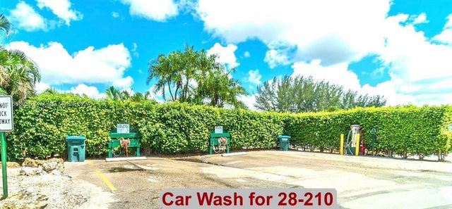 671 S Hollybrook Dr 210, Pembroke Pines, FL 33025