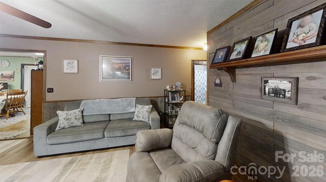 81 Pine Mount Road, Weaverville, NC 28787