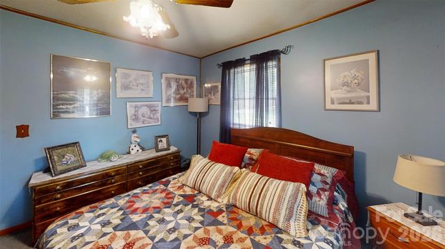 81 Pine Mount Road, Weaverville, NC 28787