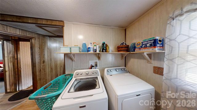 81 Pine Mount Road, Weaverville, NC 28787