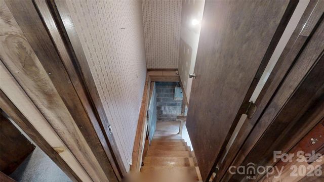81 Pine Mount Road, Weaverville, NC 28787