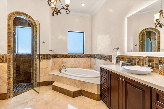 5838 SW 50th St, Miami, FL 33155
