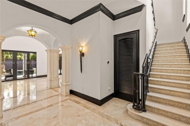 5838 SW 50th St, Miami, FL 33155