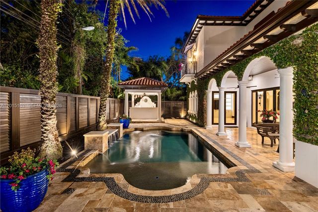 5838 SW 50th St, Miami, FL 33155
