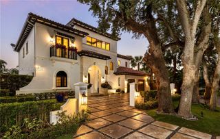 5838 SW 50th St, Miami, FL 33155