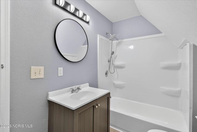 624 Carlton Street, Toledo, OH 43609