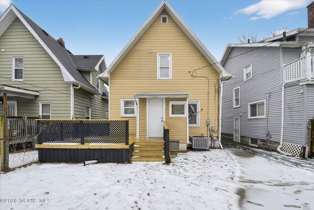 624 Carlton Street, Toledo, OH 43609