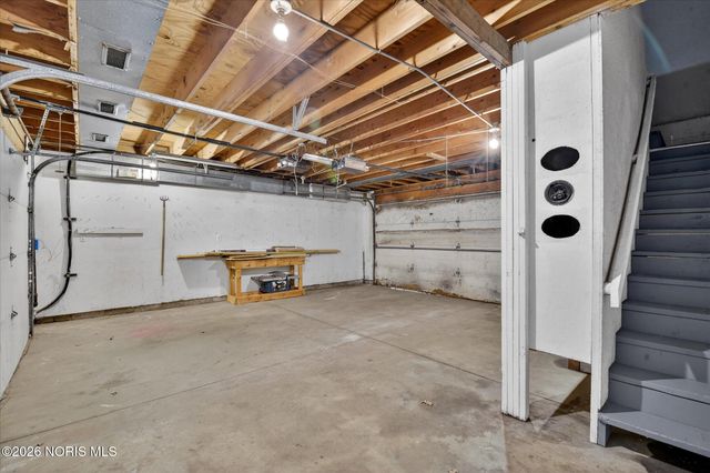 624 Carlton Street, Toledo, OH 43609