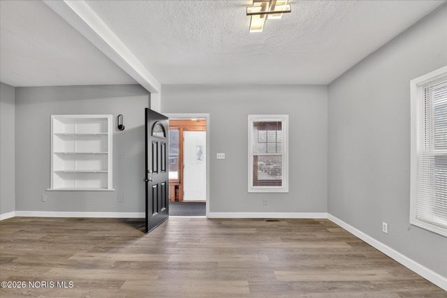 624 Carlton Street, Toledo, OH 43609