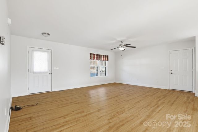 158 Polly Drive, Statesville, NC 28625